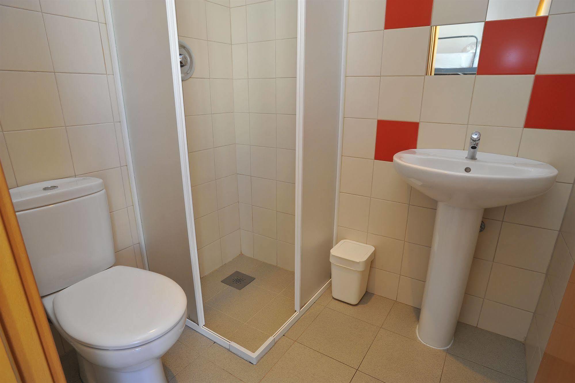 Hans Brinker Hostel Lisbon