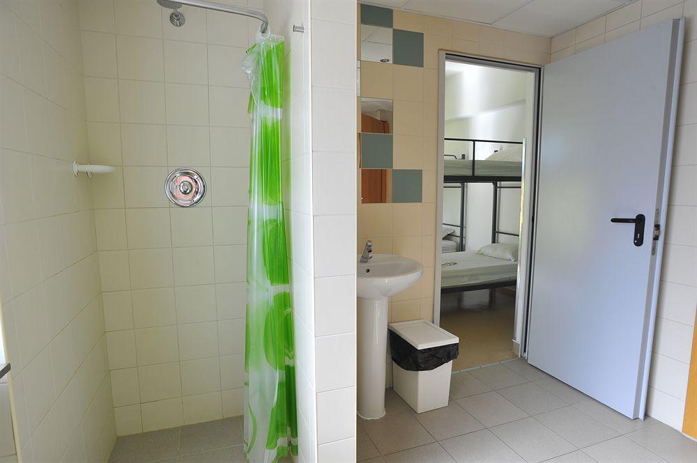 Hans Brinker Hostal *